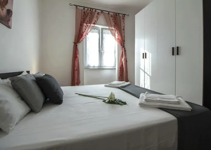 Cau - Viale Europa Apartman *